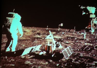 Click for 5 megapixel image.