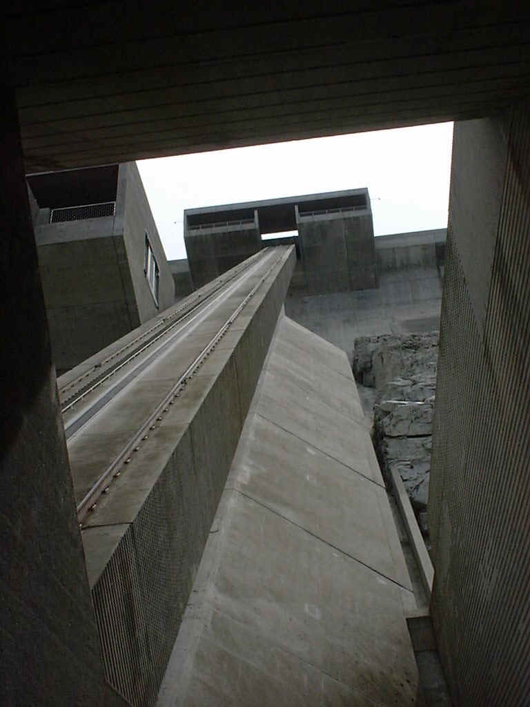 Jun24_24.jpg (117486 bytes)