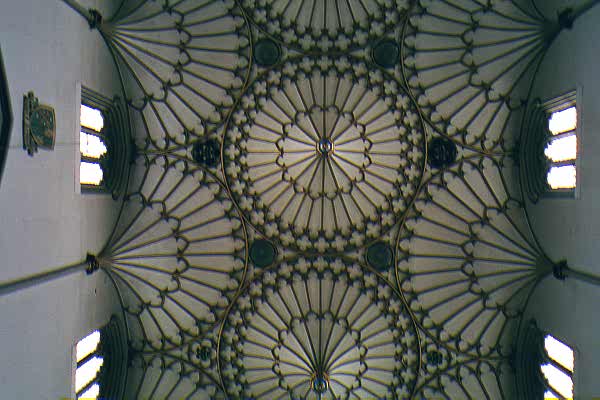 chceilng.jpg (34962 bytes)
