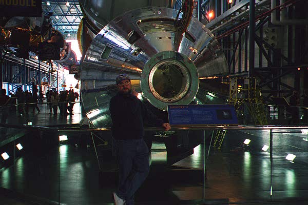 s5front.jpg (47780 bytes)